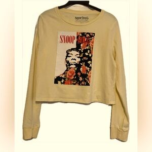 Snoop Dogg long sleeve T-shirt size Medium. 100% cotton. 19” across 18” top down